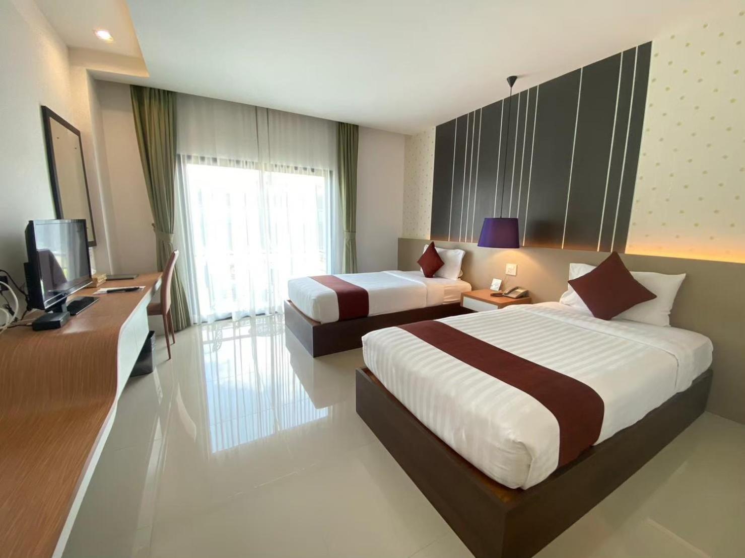 Siva Royal Hotel Phatthalung Esterno foto